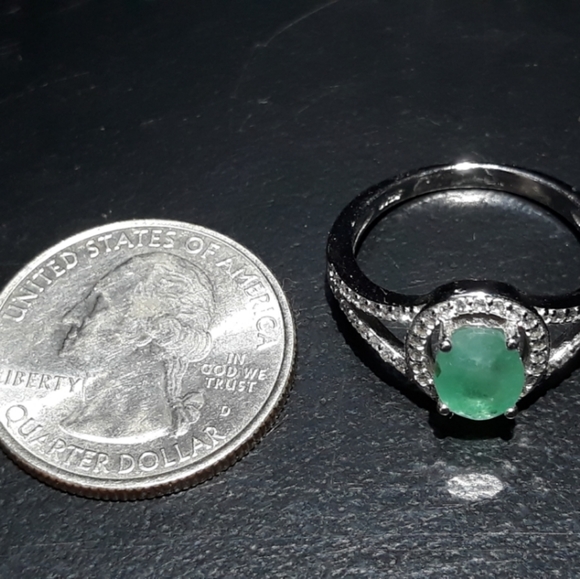 Genuine Emerald Split Shaft Ring U5 - Picture 4 of 6